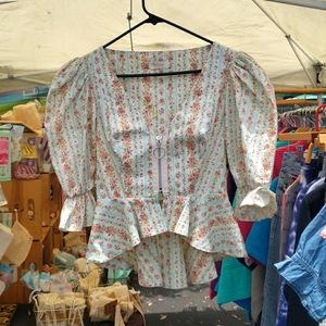 Petersyn ruffled top (small)